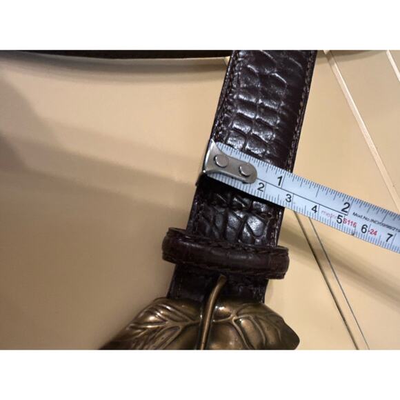 Talbots Sz Medium Belt Brown Italian Croc Embossed Leather Brass Leaf Buckle - Picture 10 of 11